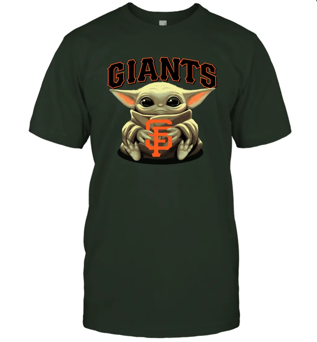 Baby Yoda Hugs Loves The San Francisco GiantsBaseball Mens T-Shirt