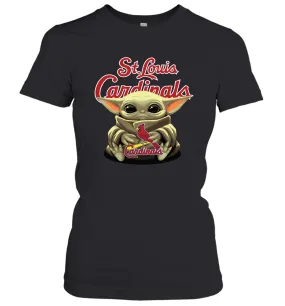 Baby Yoda Hugs Loves The St Louis Cardinals Baseball Womens T-Shirt