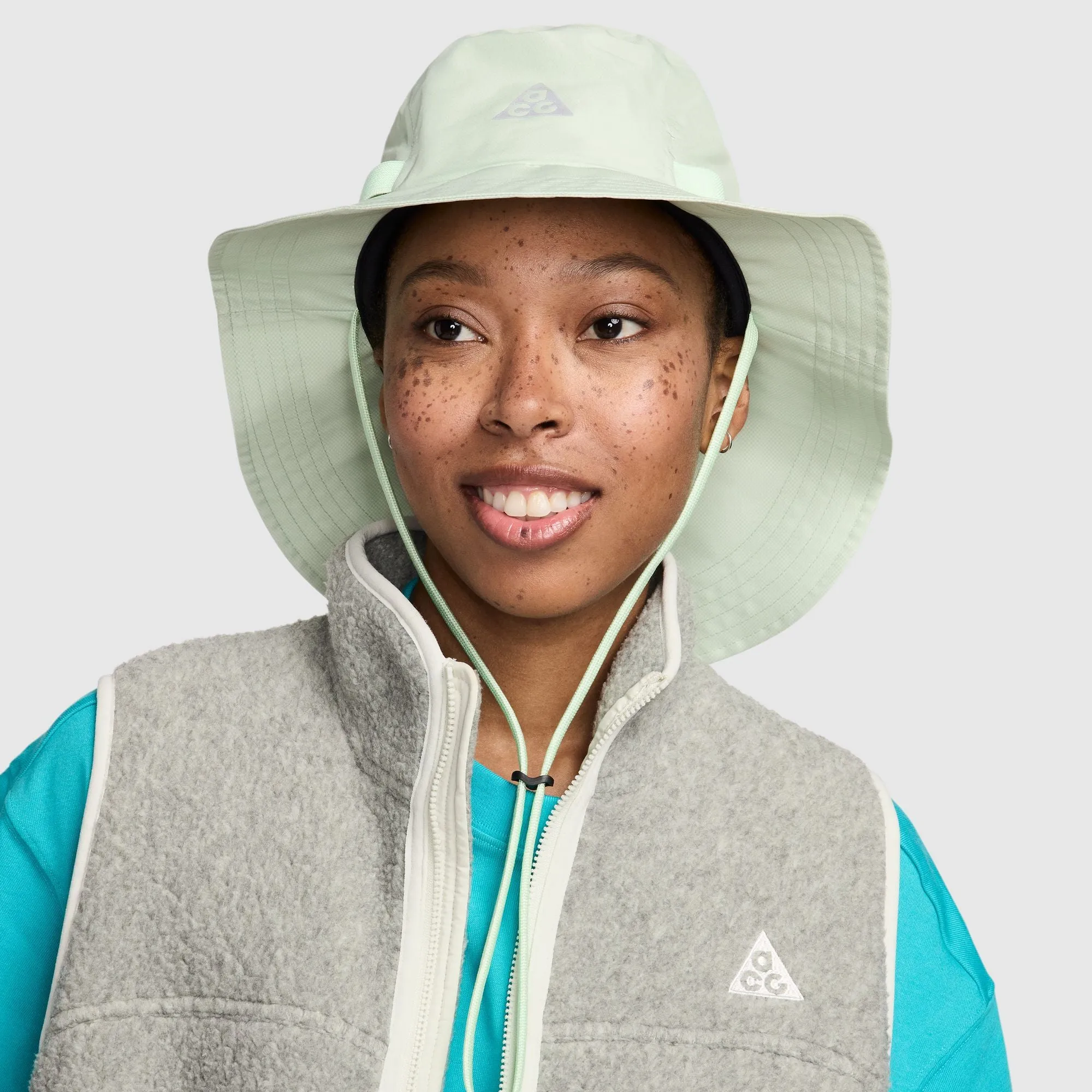 Nike ACG Apex Storm-FIT Bucket Hat "Green"